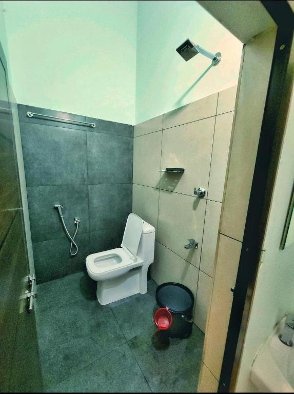 Apsara Residency Hotel Perintalmanna Bagian luar foto
