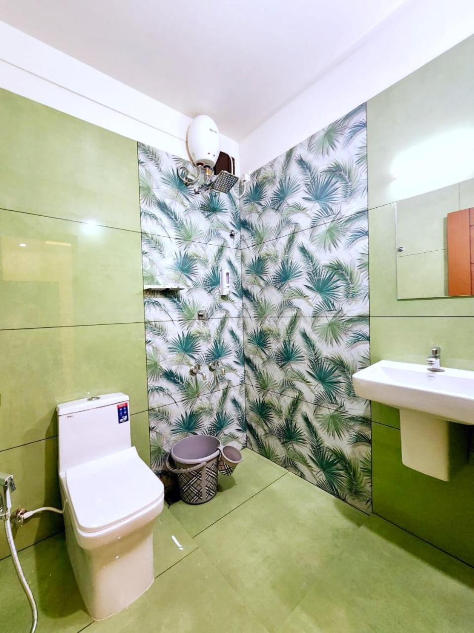 Apsara Residency Hotel Perintalmanna Bagian luar foto